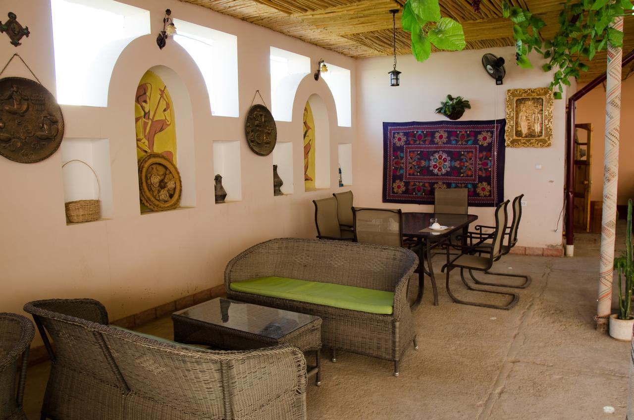 Jipek Joli Inn Nukus Exterior foto