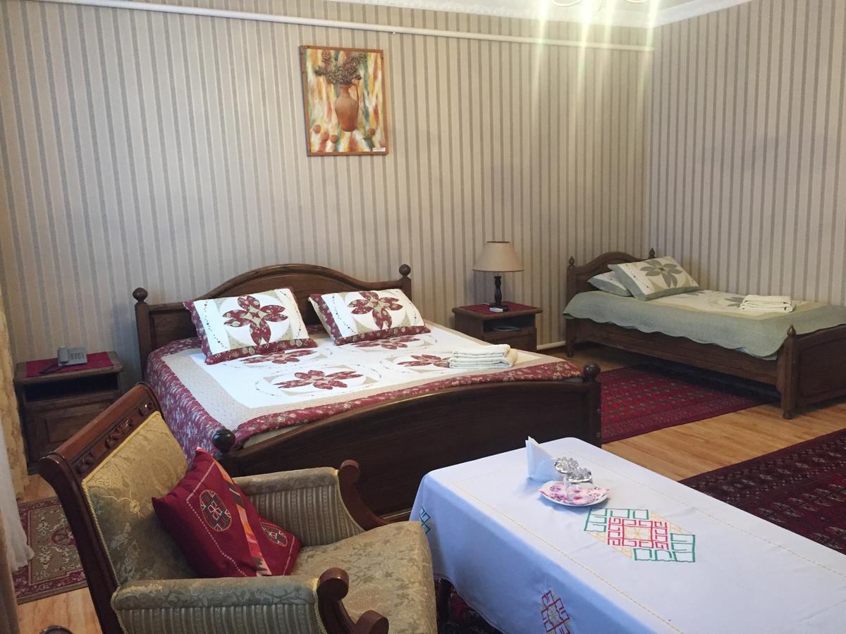 Jipek Joli Inn Nukus Exterior foto